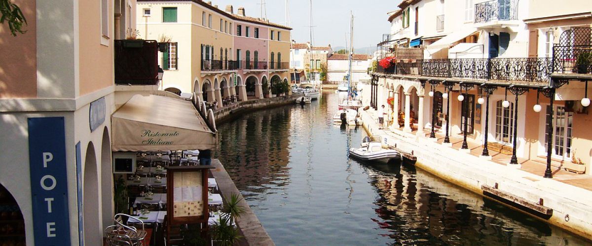 Port Grimaud, France: ventes privées et ventes flash Voyages, Loisirs ...