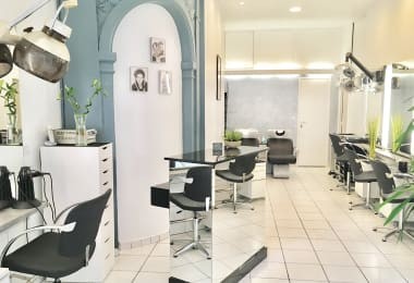 vente privée Coloration, Tie and Dye & Beach Waves chez un visagiste coloriste