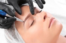 vente privée Maquillage semi-permanent des sourcils avec lInstitut Claire