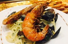 vente privée Menu en 3 services et tour en bateau pour 2