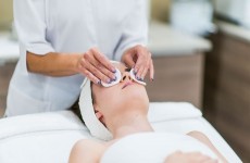 vente privée 1 ou 2 soins contours des yeux anti-âge