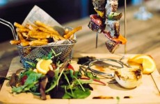 vente privée Menu en 2 services au choix en duo à La Rôtissoire des Flots Bleus