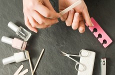 vente privée Beauté des mains et/ou pieds et pose de vernis à Maison Glory institut