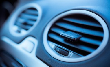 vente privée Forfait complet de recharge de climatisation automobile de 600g