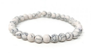 vente privée Bracelet en howlite blanche : 2