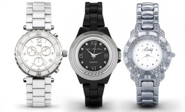 vente privée Montre ornée de cristaux Swarovski®
