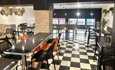 vente privée Pour 2 personnes : menu plat et dessert au choix à la carte