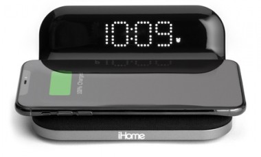 vente privée Réveil avec chargeur induction et port USB de iHome