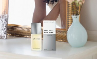 vente privée Eau de toilette pour homme Eau D Issey ou Carolina Herrera : Eau D Issey homme / 200 ml