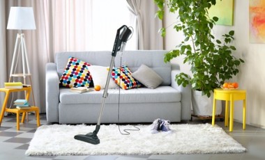 vente privée Aspirateur à technologie cyclonique et double filtre HEPA de Silvano, livraison offerte