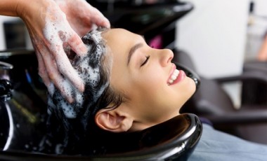 vente privée Forfait shampoing coupe couleur brushing et soin - valable sur toutes longueurs de cheveux