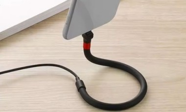 vente privée Câble flexible de 1 2 m avec charge rapide 2 4 A : Embout iPhone blanc