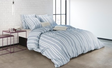 vente privée Parure de lit Negative Grey : Housse de couette 200 x 200 cm et 2 taies d oreillers 65 x 65 cm
