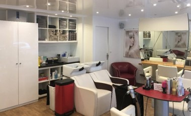 vente privée Shampoing coupe brushing et couleur pour cheveux courts et mi-longs