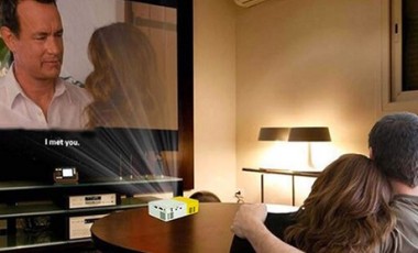 vente privée Mini vidéoprojecteur HD portable et compact avec accessoires