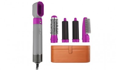 vente privée Sèche-cheveux avec 5 embouts différents et étui