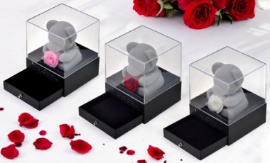 vente privée Boîte à bijoux avec rose éternelle et ourson : Rouge