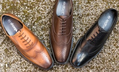 vente privée Chaussures de ville classiques en cuir Redfoot, coloris et pointure au choix