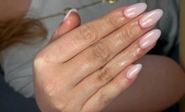 vente privée Pose de vernis semi-permanent couleur mains ou pieds