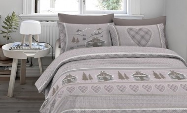 vente privée Couette en flanelle coton traitement anti-boulochage : Double / Chalet / Rouge