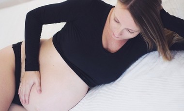 vente privée Shooting photo femme enceinte en couple d 1h