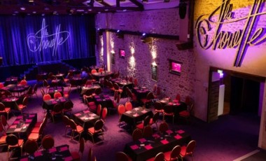 vente privée Spectacle Génération 80 avec coupe de champagne - pour 2 personnes