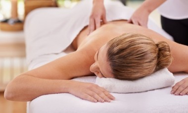 vente privée Massage bien être de 30 min avec soin du visage détente ou flash 30 min