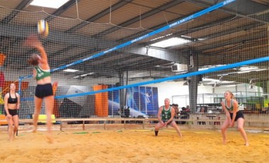 vente privée Pour 2 personnes : Accès au beach park 45 min (Beach soccer beach volley et autres sports)