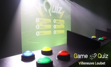 vente privée Session de jeu de quiz grandeur nature Buzzez comme sur un plateau TV - pour 4 joueurs