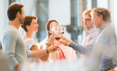 vente privée Pour 4 pers. : atelier dégustation de vins avec accompagnements de tapas et carte black