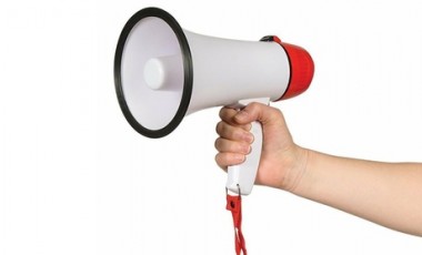 vente privée 1 ou 2 mégaphones pour supporteurs de football de 5 W
