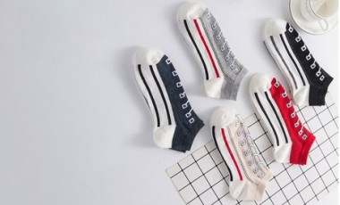 vente privée 5 ou 10 paires de chaussettes effet chaussures, livraison offerte