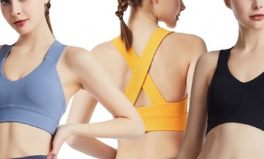 vente privée Crop top style brassière pour femme, taille et coloris au choix, livraison offerte