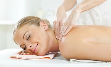 vente privée Massage du corps aux huiles essentielles de 50 min.