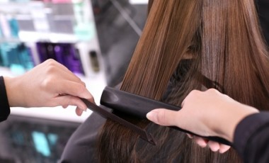 vente privée Mèches ou balayage + Shampoing +coupe +brushing cheveux mi long(jusqu au épaule)