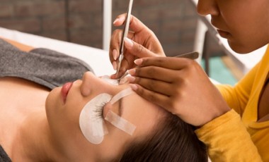 vente privée Rehaussement de cils et teinture