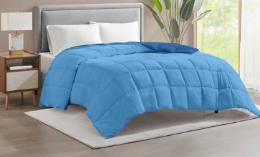 vente privée Couette moelleuse double-face : 155 x 200 cm / Crème et bordeaux