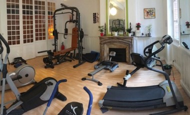 vente privée 2 Séances : 30 minutes Sauna Bike + 1h Coaching forme pour 1 personne