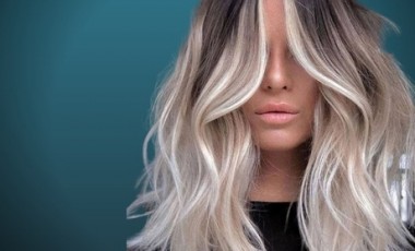 vente privée Forfait shampoing coupe brushing soin et coloration complète valable sur toutes longueurs de cheveux