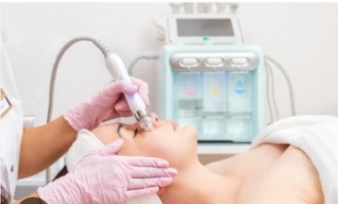 vente privée Forfait soin du visage de 30 min ou 45 min au choix + Massage de 45 min oriental