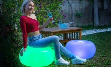 vente privée Pouf gonflable multifonction 50 x 30 cm avec sa télécommande d Innovagoods