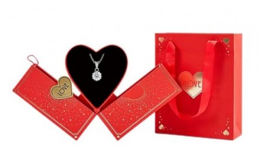 vente privée Collier de diamant moissanite en forme de cœur avec boîte-cadeau