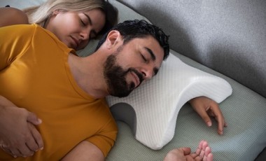 vente privée Coussin Innovagoods au choix : Coussin cervical en mousse viscoélastique Sleeft