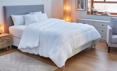 vente privée Couette en fibre d Aloe Vera par Pikolin Home : 240 x 260 cm