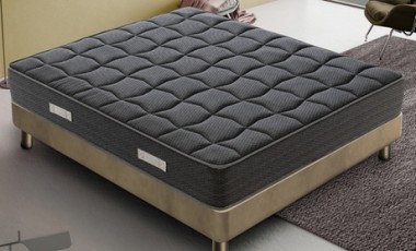 vente privée Matelas en mousse à mémoire de forme gel 9 zones BlackMoon : 140 x 190