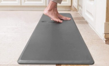 vente privée Tapis de cuisine Giulia anti-fatigue : 44 x 150 cm / Marron