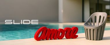 vente privée SLIDE a été fondée en 2002 avec le désir de produire du mobilier et de la lu...